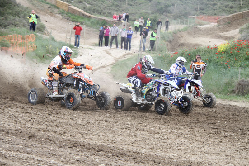 El navarro Miguel Angel Landa vence en el arranque de la temporada en Falces